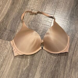 Victoria’s Secret halter bra. 36D.